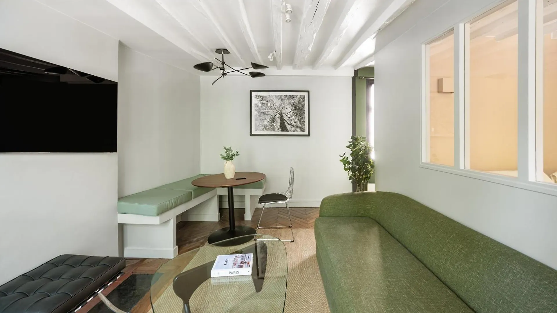 דירה Elegant Parisian Apartment, Place Des Vosges